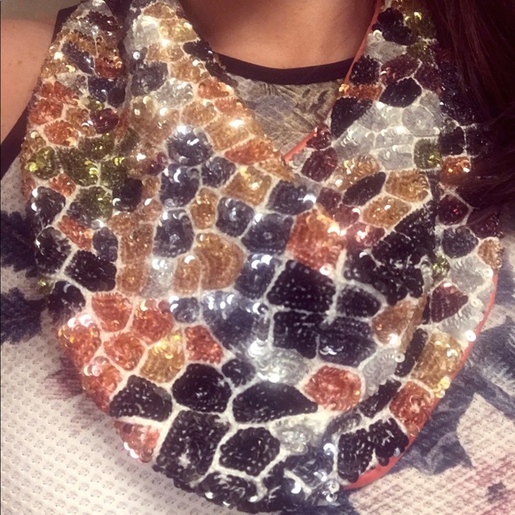 Renee Christopher Beaded Scarf Necklace - Picture 2 of 4